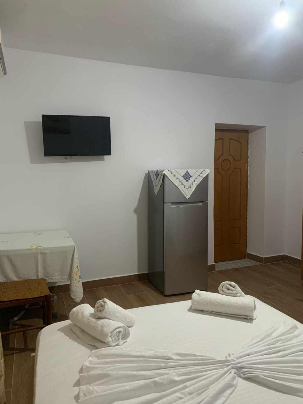 Guesthouse Sueda Ксамил Экстерьер фото